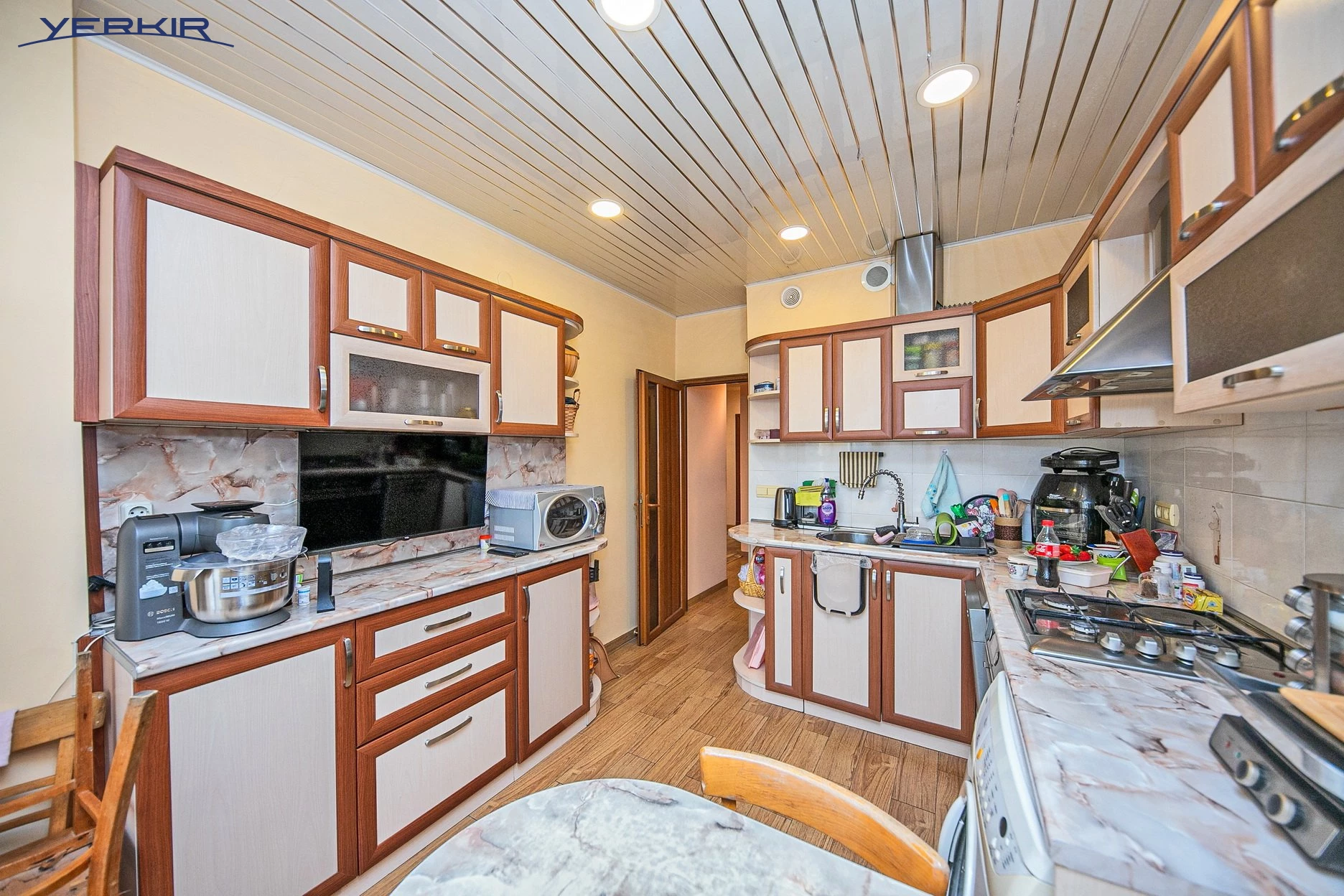 Բնակարաններ Կոդ` 3+8334256