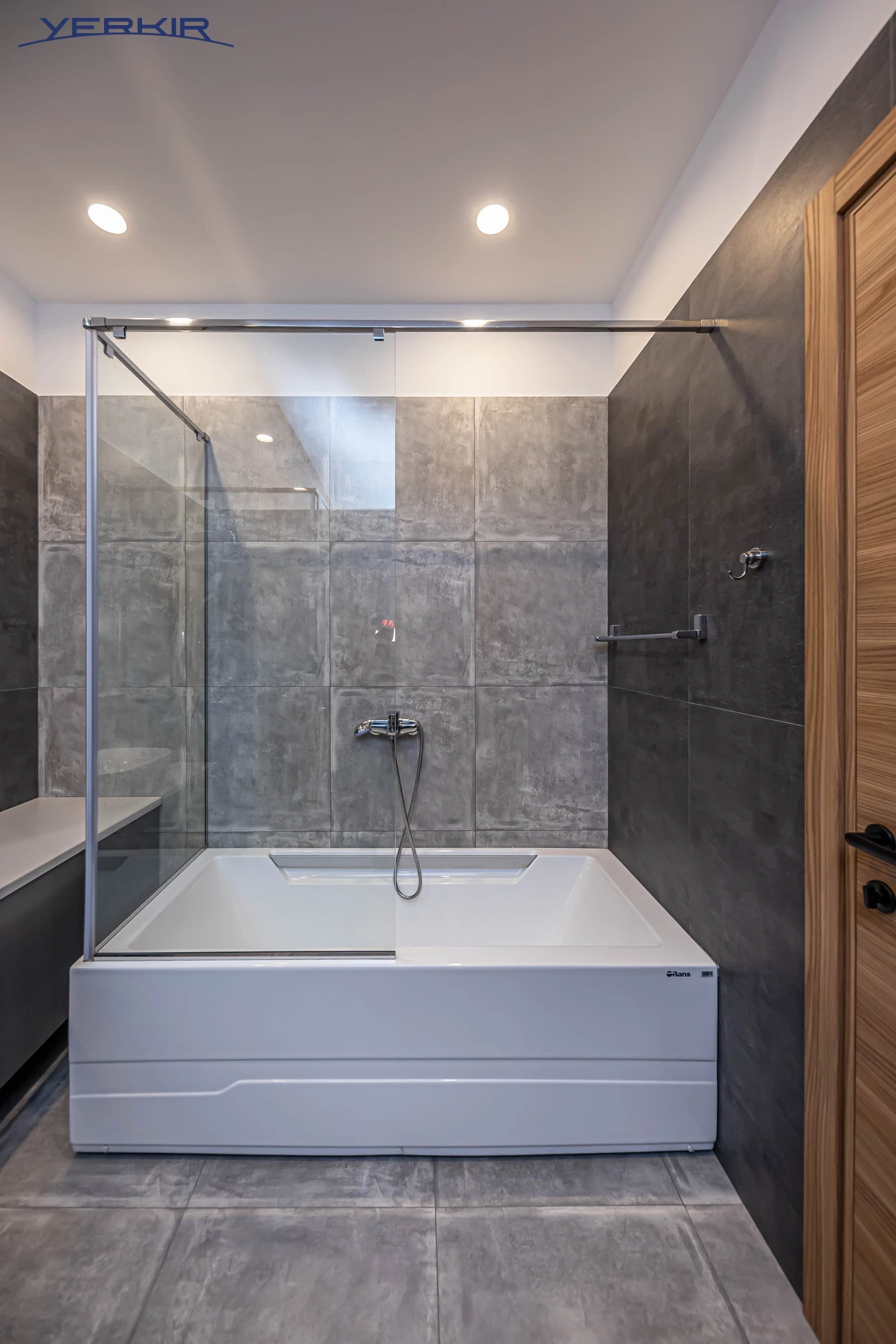 Առանձնատներ Կոդ` 5+513737