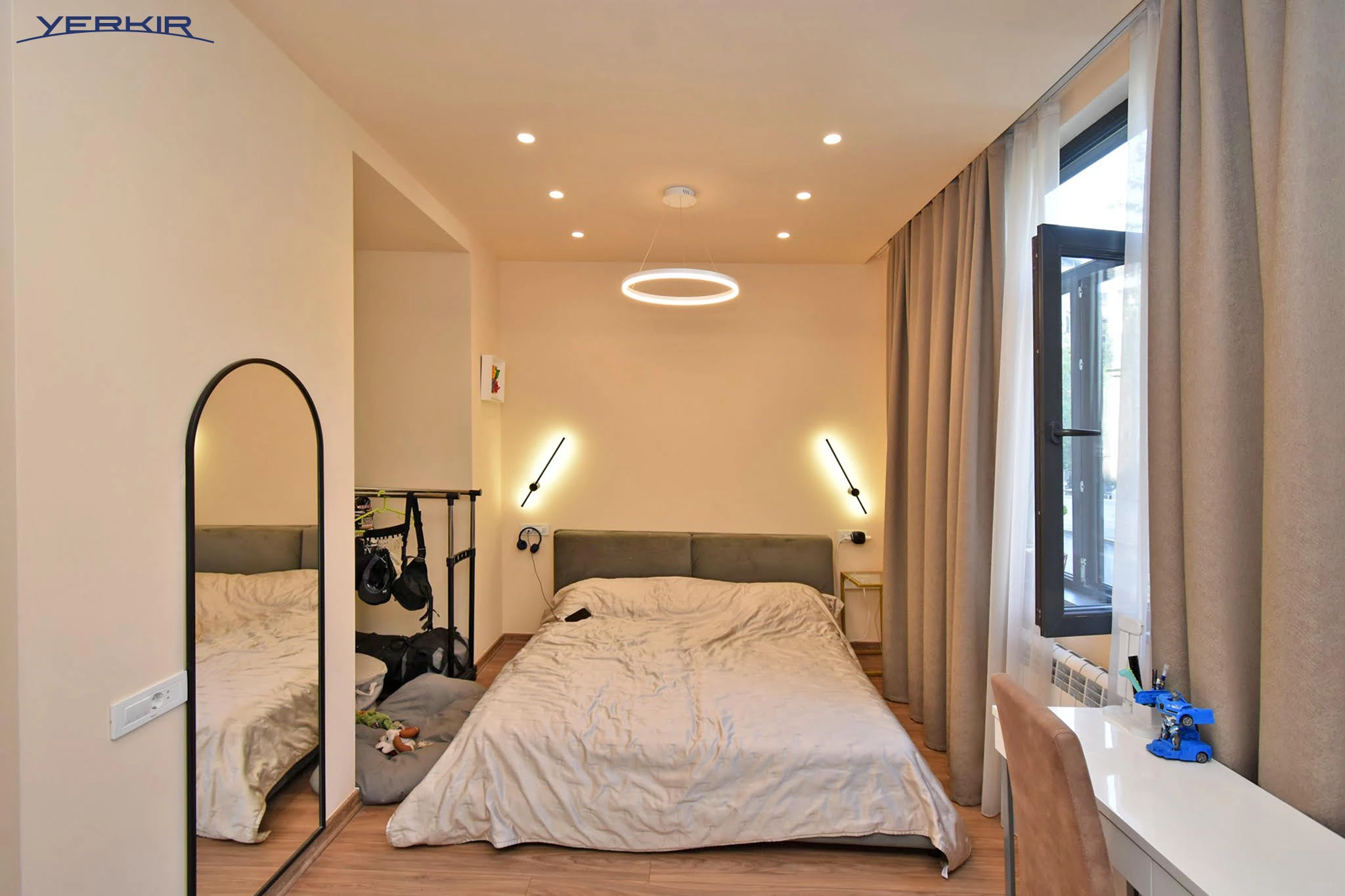 Apartments Code: 1+4867952