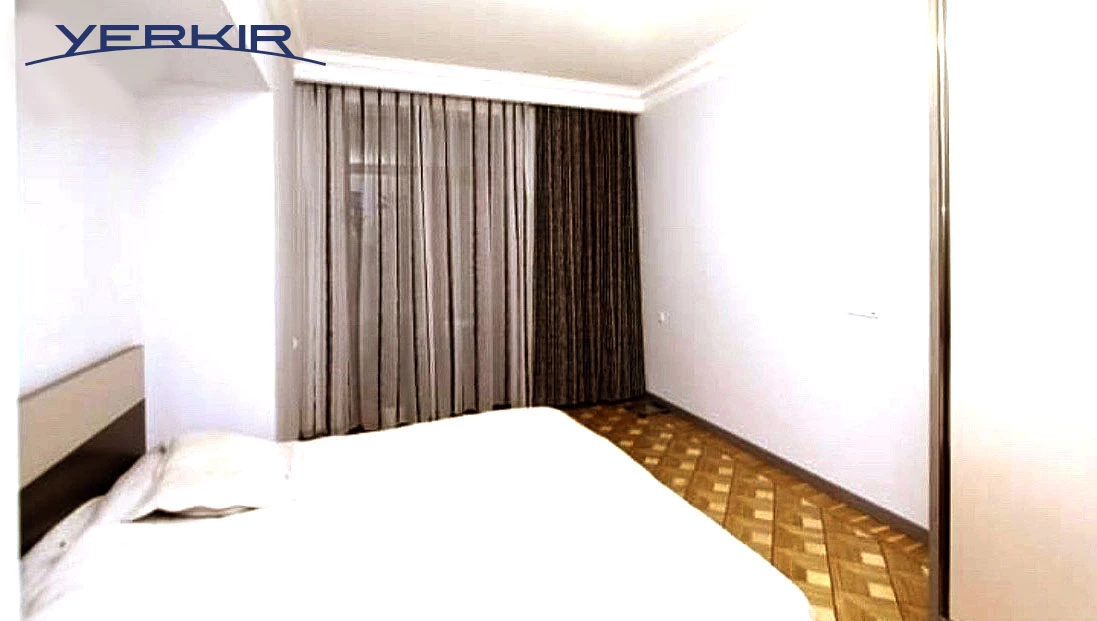 Apartments Code: 5+305168