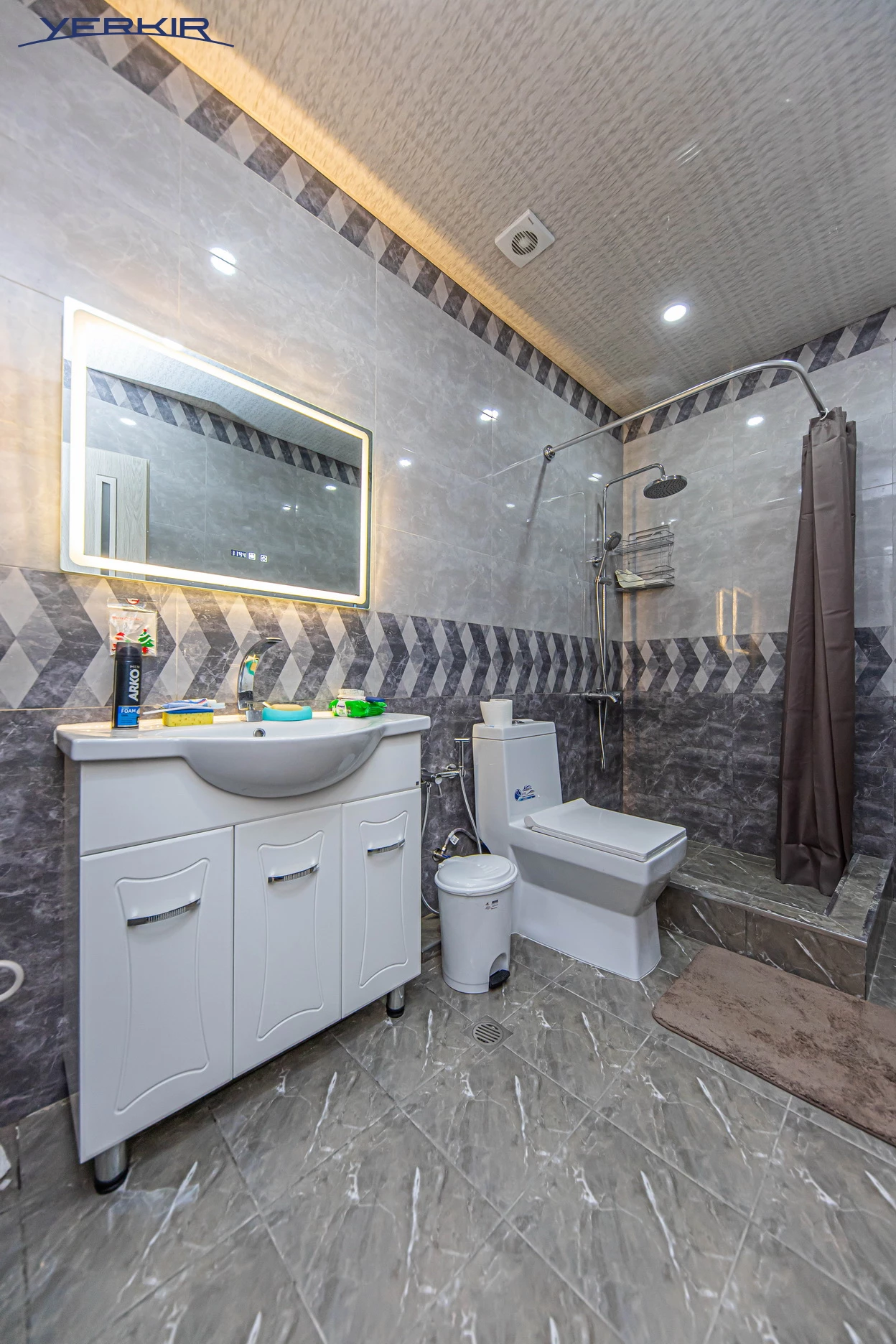 Квартиры Код 5+214505