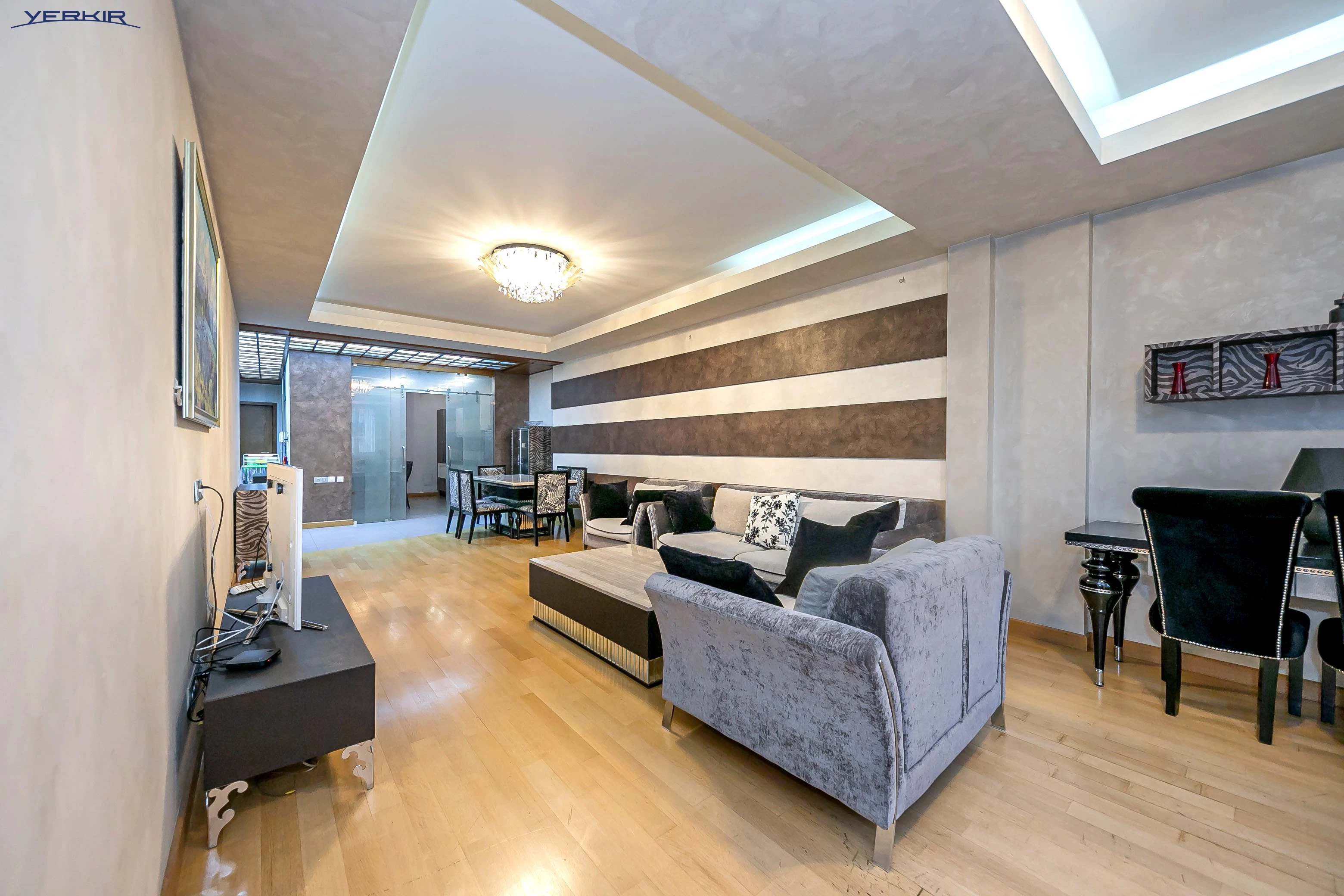 Apartments Code: 9+219804