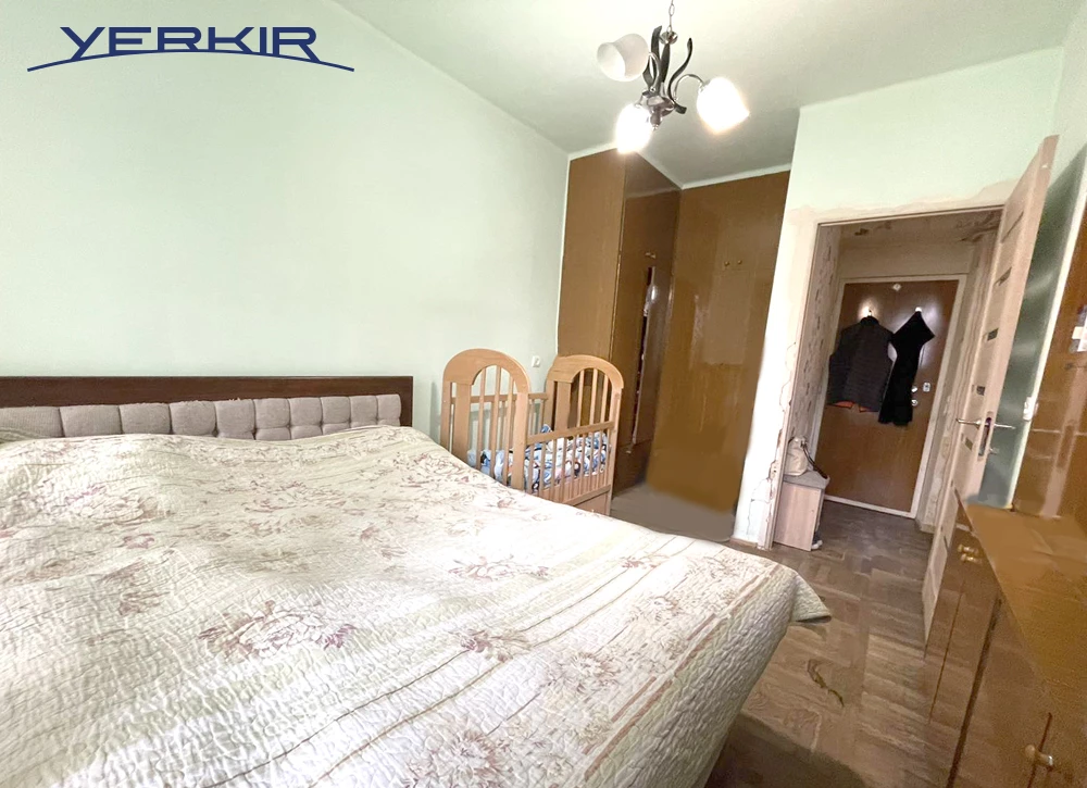 Բնակարաններ Կոդ` 5+217215