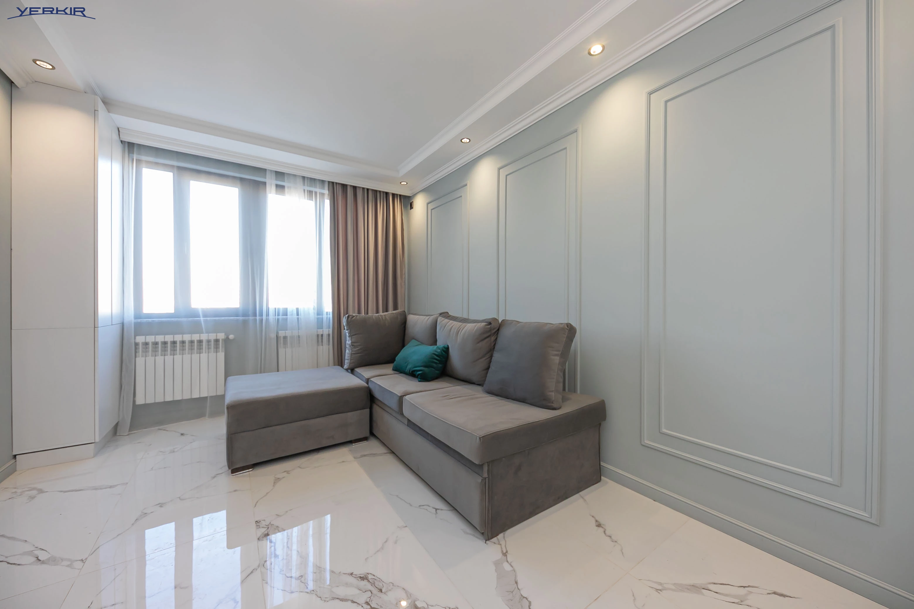 Apartments Code: 5+221692