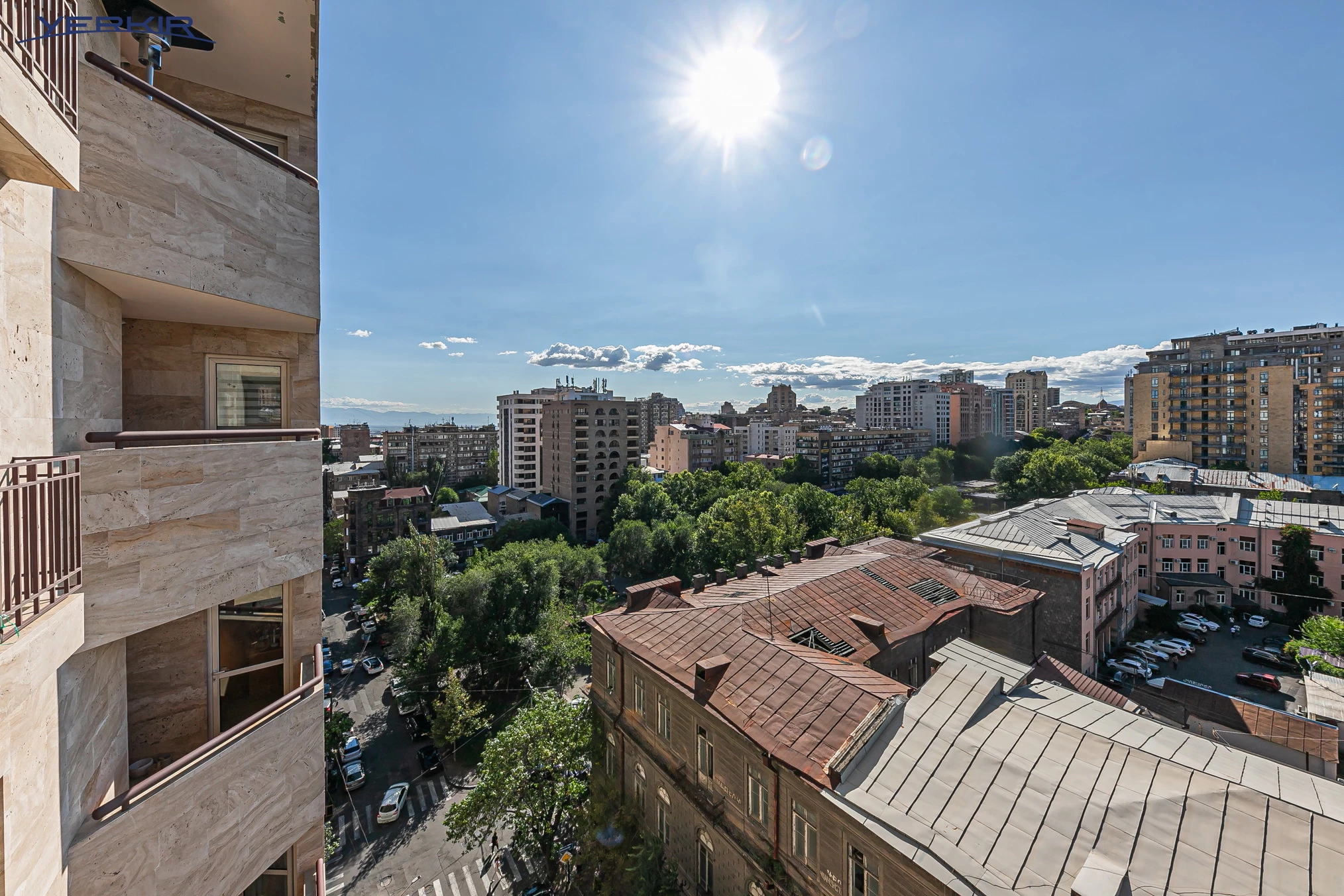 Apartments Code: 5+219182