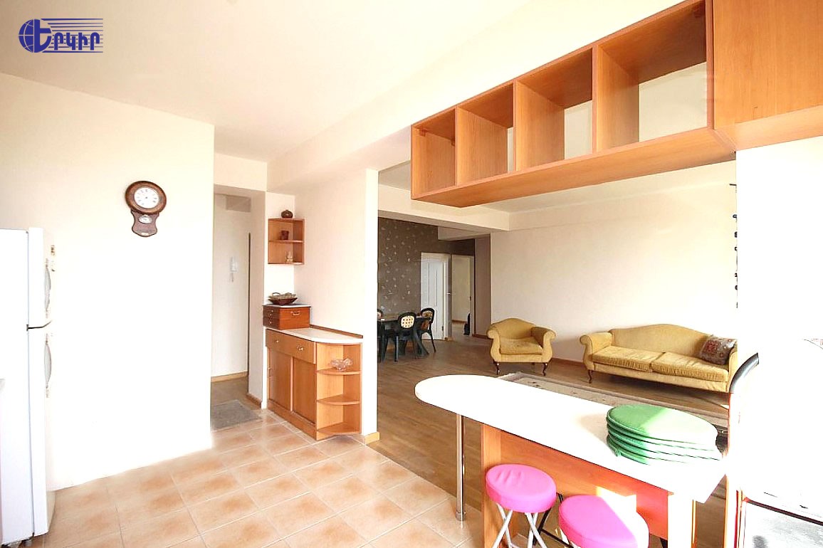 Apartments Code: 10+40452