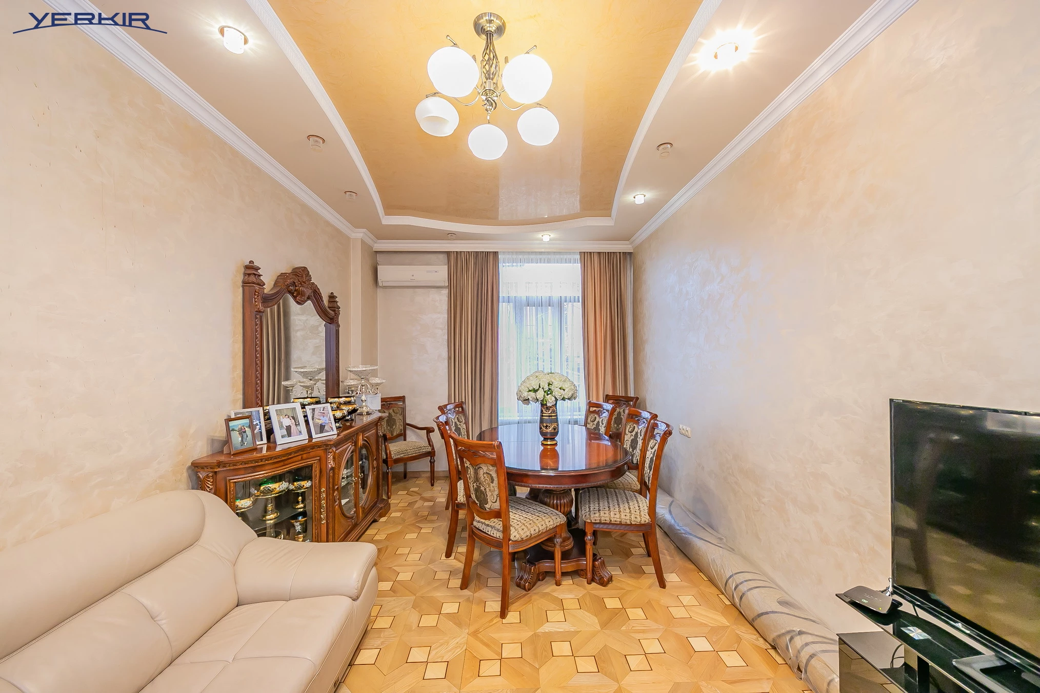 Apartments Code: 5+317049