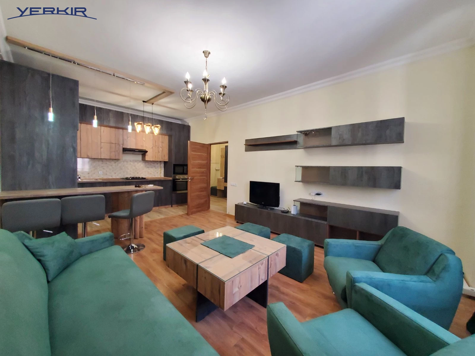 Apartments Code: 2+318543