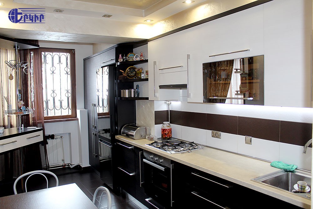 Apartments Code: 5+33622