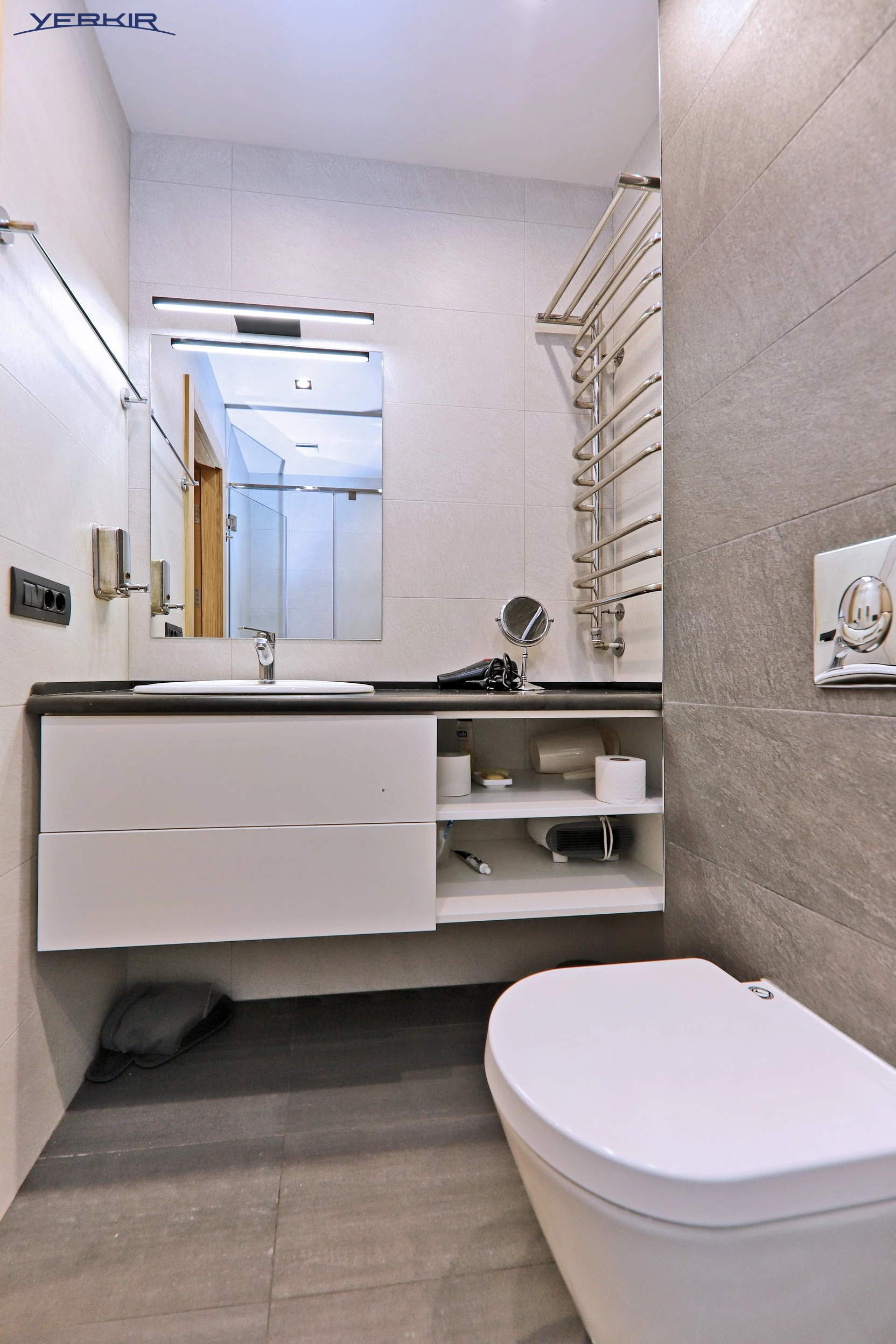 Apartments Code: 5+312443