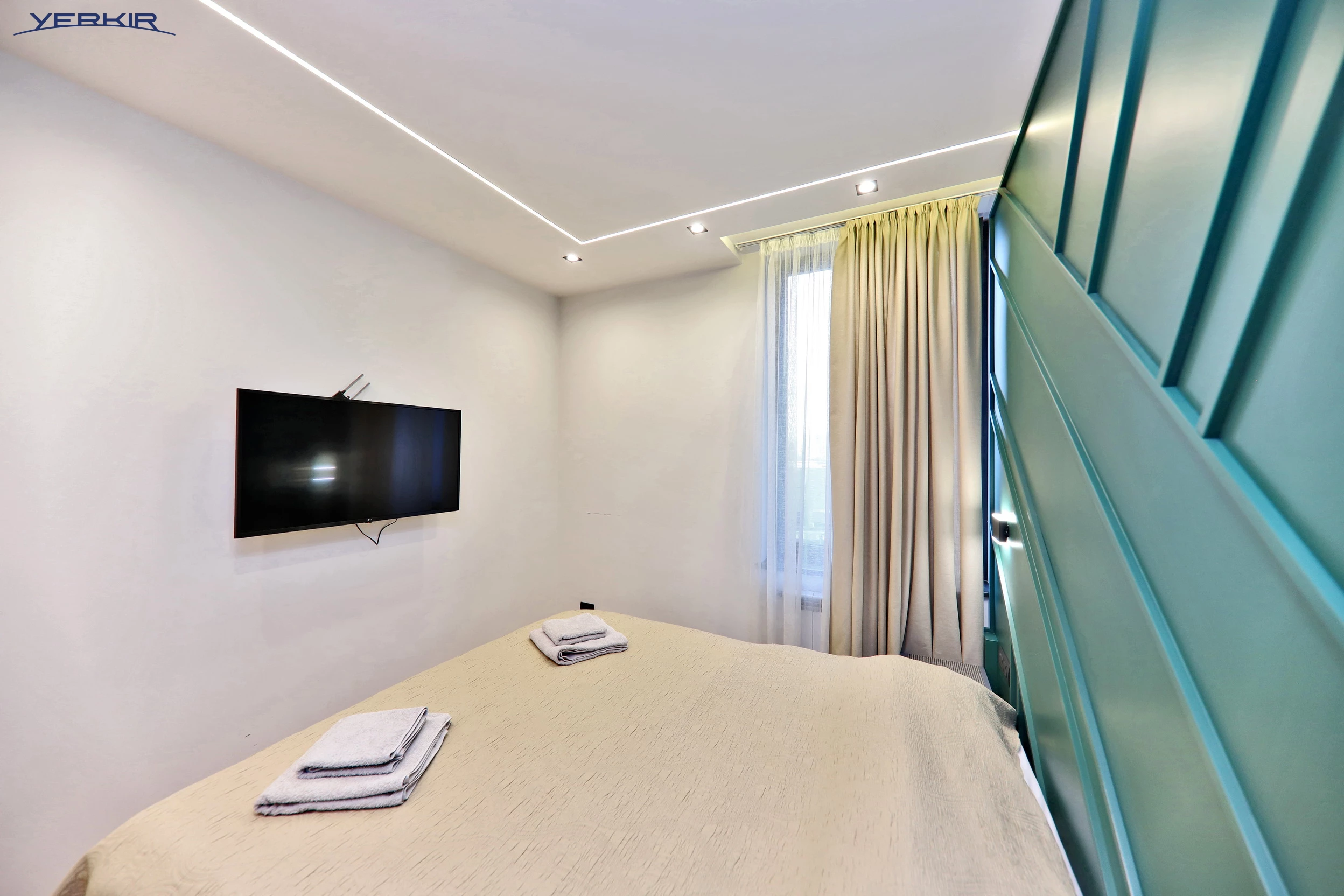 Apartments Code: 5+312443