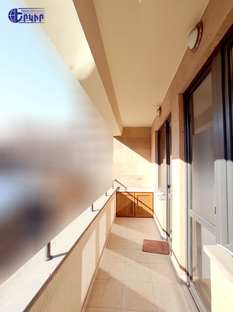 Բնակարաններ Կոդ` 8+300131