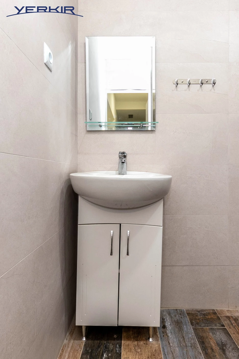 Apartments Code: 5+215285