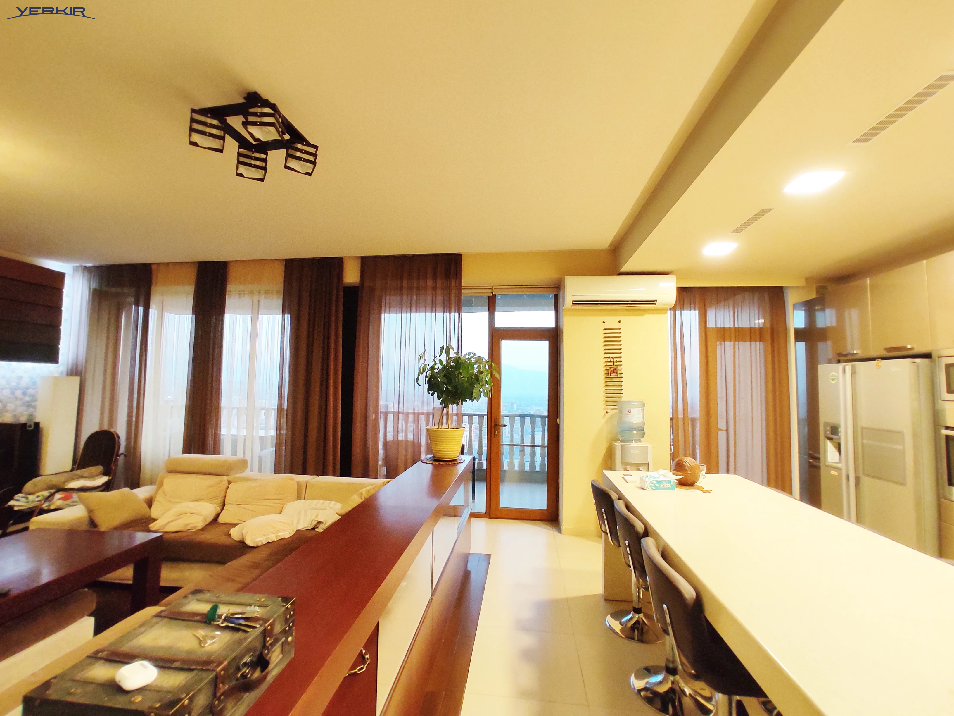 Apartments Code: 10+419328