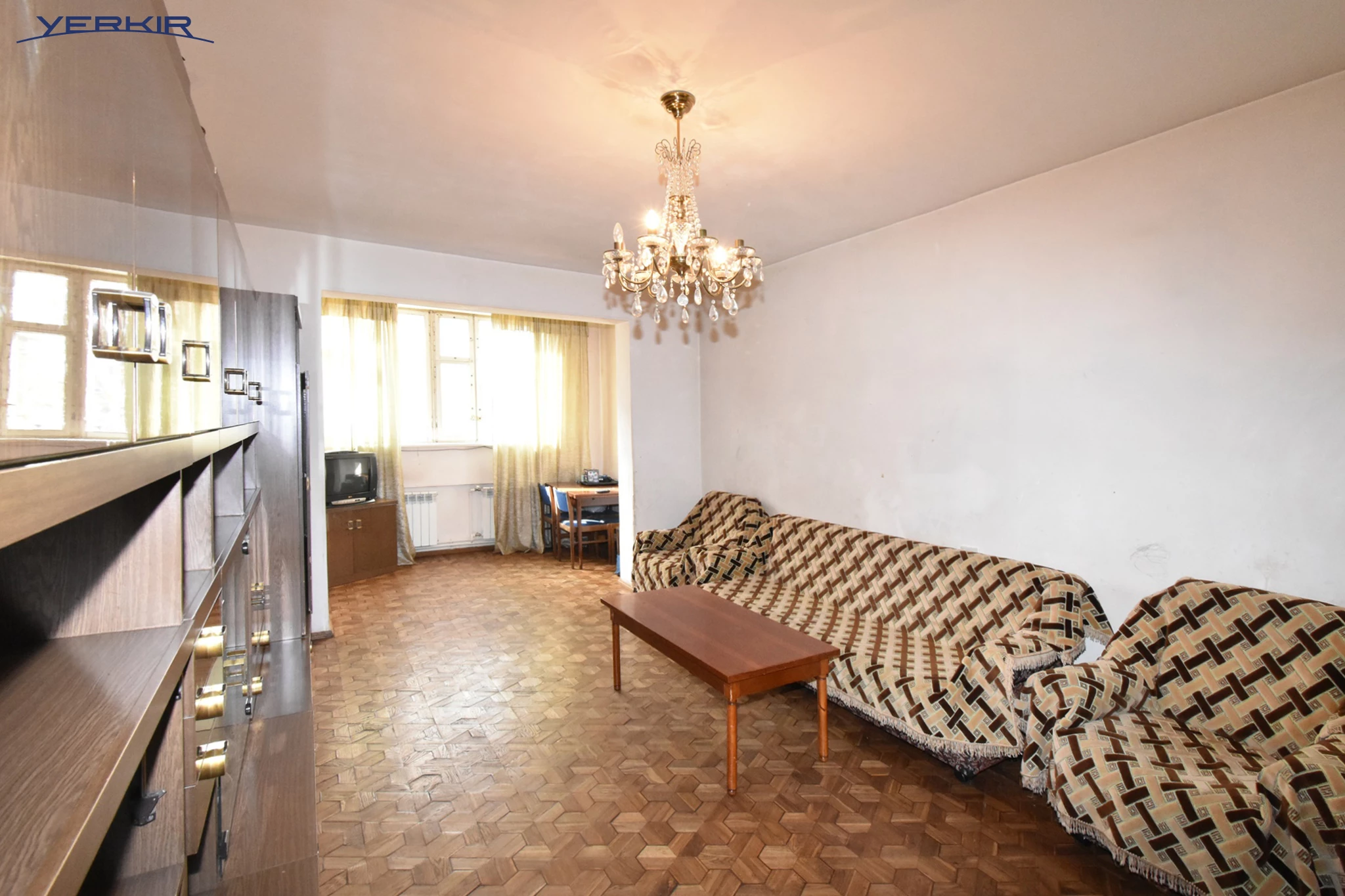 Apartments Code: 5+321368