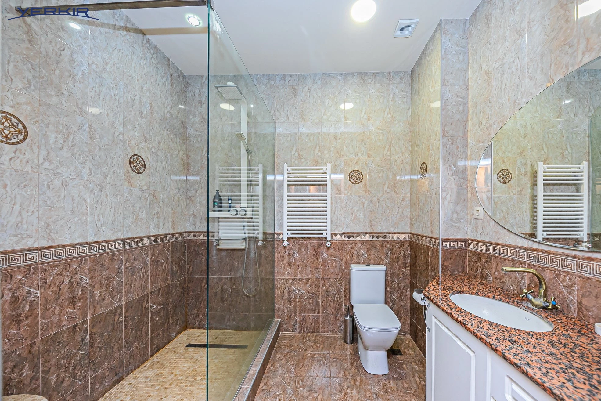 Բնակարաններ Կոդ` 3+304589