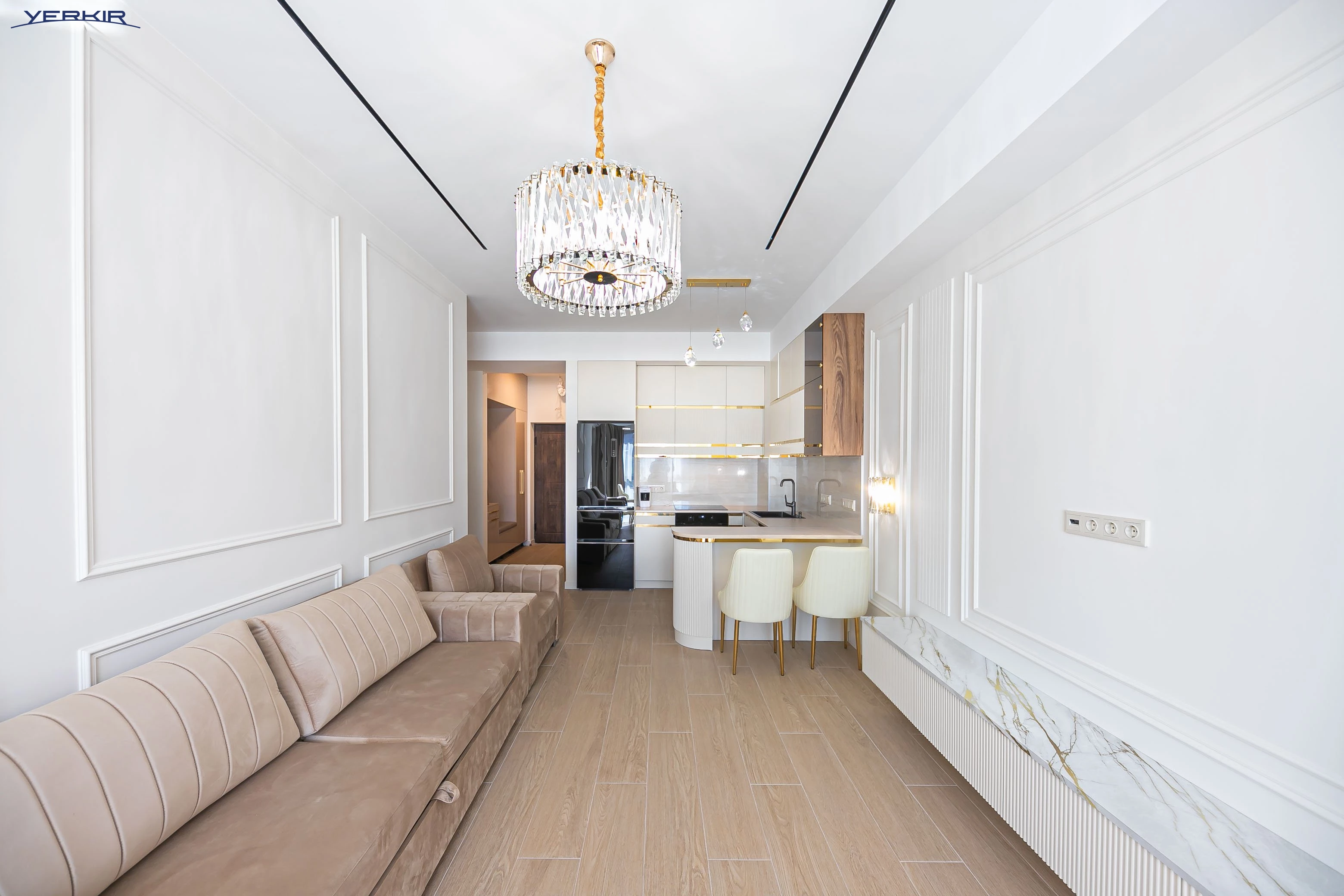 Apartments Code: 9+220348