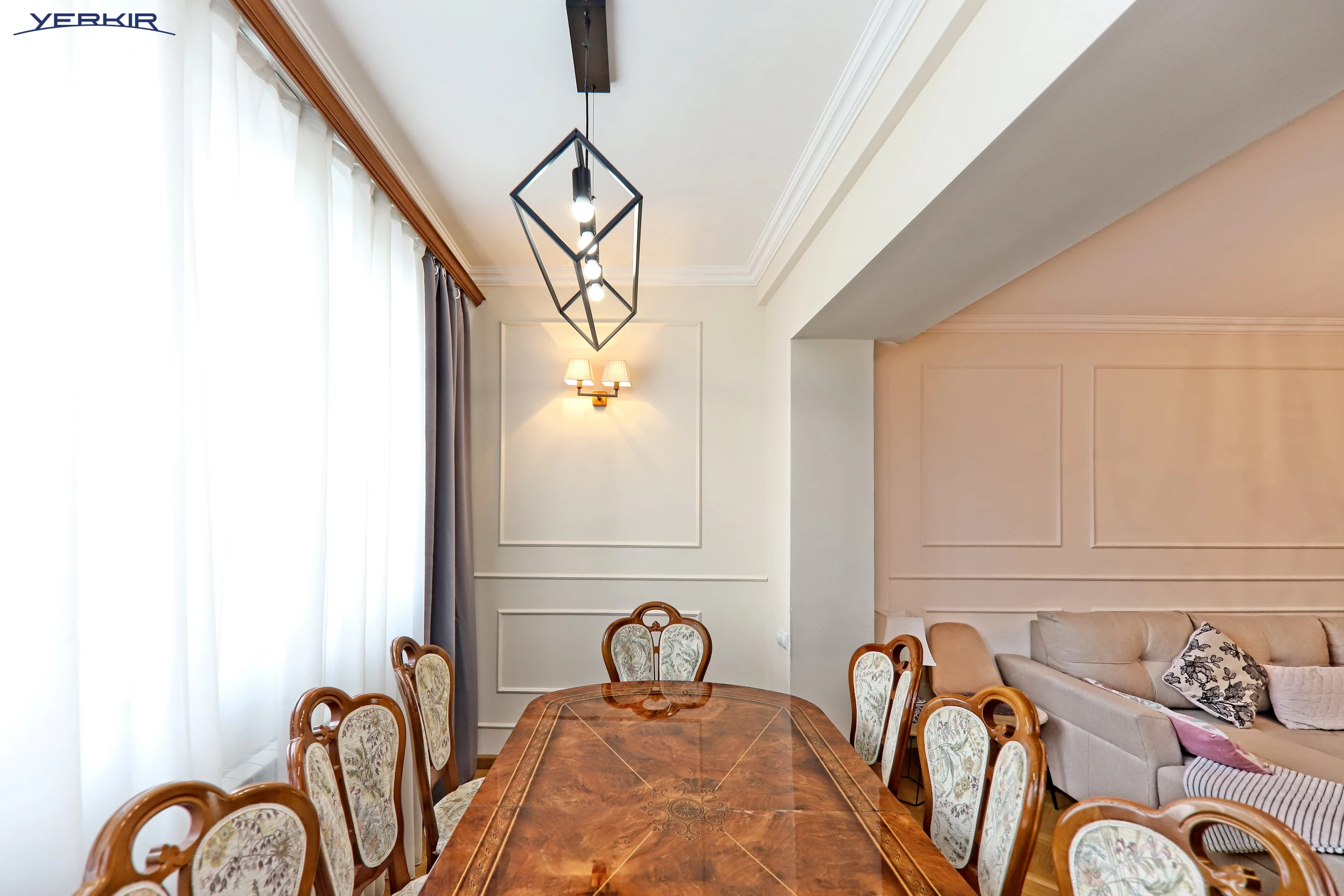 Բնակարաններ Կոդ` 5+316392