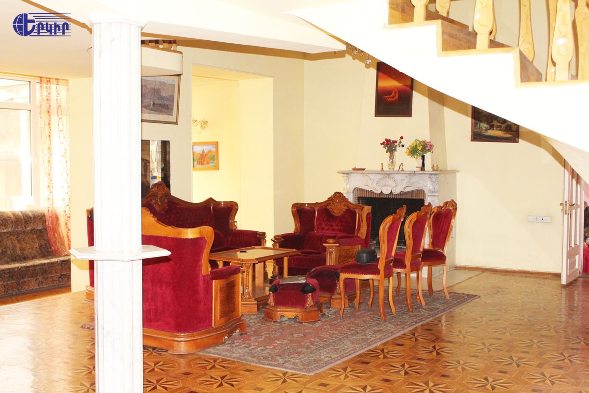 Apartments Code: 10+80001