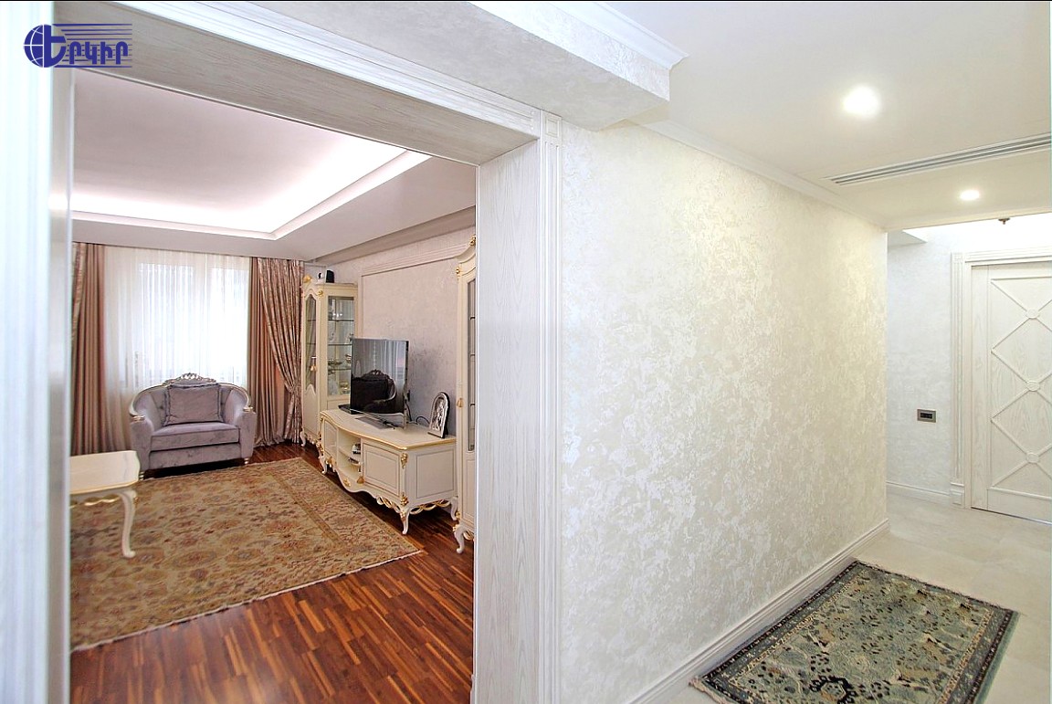 Apartments Code: 5+40107