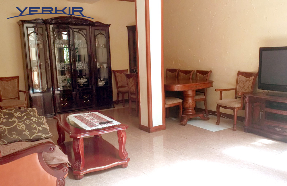 Houses Code: 2+504860